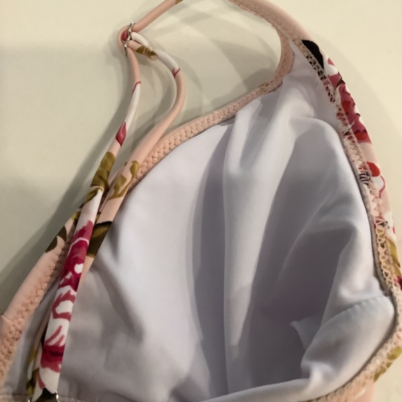 Cupshe bathing suit, size medium - Picture 6 of 8